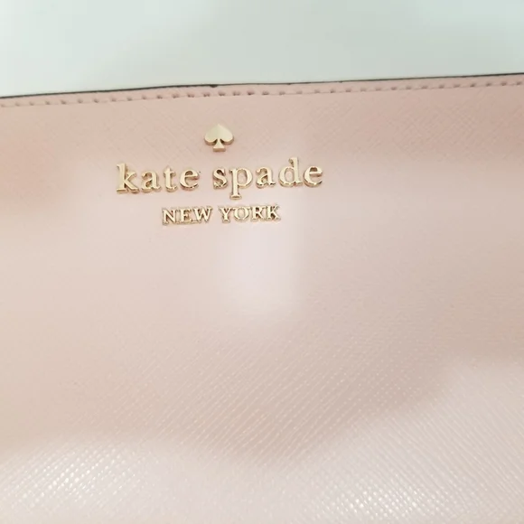 Kate Spade New York New With Tags Madison Conco Pink Large Slim Billfold Wallet